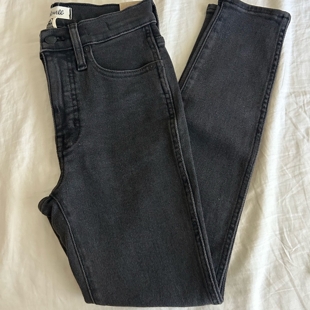 Madewell Petite 10" High-Rise Skinny Jeans in Black Starkey Wash Sz 25P NWT